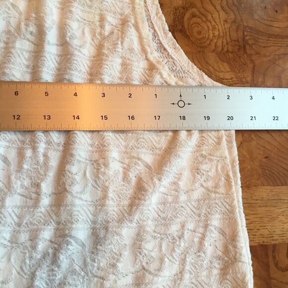 LONG TUNIC Tank that Optionally Ties in Front! - Picture 10 of 11